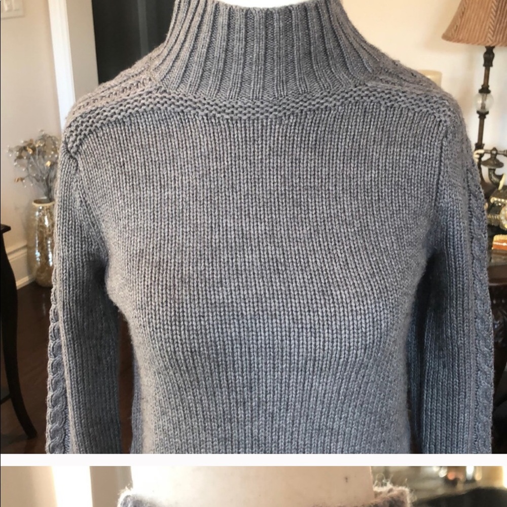 Beautiful Roots cable knit sweater with tags